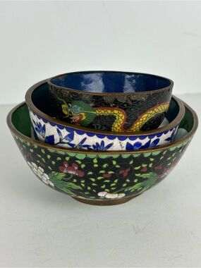 Vintage Chinese Cloisonné Enamel Bowls Featuring Floral & Dragon Designs/3-pc